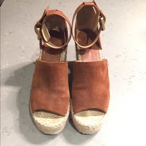 Marc Fisher brown suede wedges